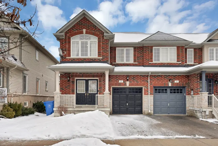 86 Northway AVE, Whitchurch-stouffville, ON L4A 0T7
