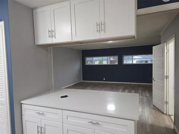 Arlington, TX 76010,1818 E Lovers Lane