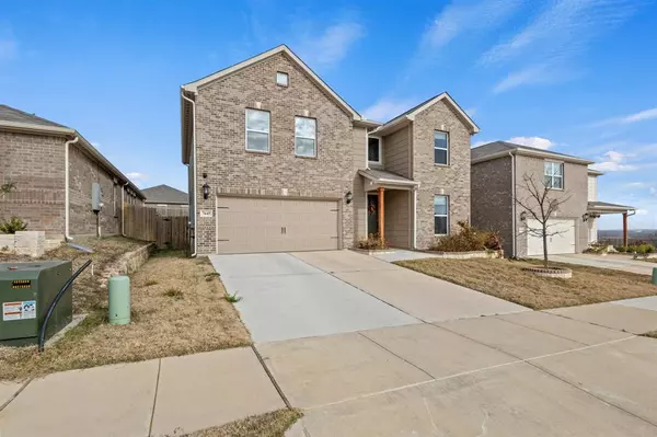 7645 Thunder River Road, Fort Worth, TX 76120
