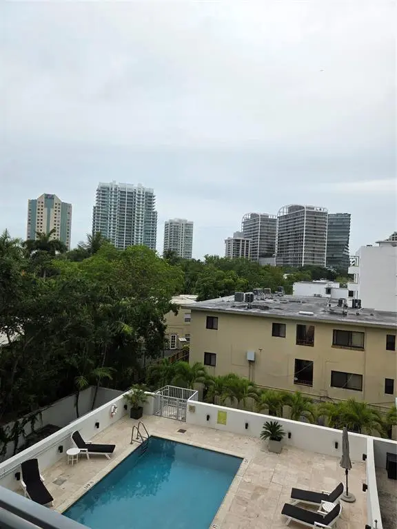 Coconut Grove, FL 33133,3001 SW 27 AV #L411