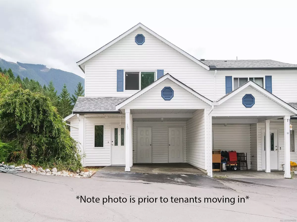 Lake Cowichan, BC V0R 2G0,215 Madill Rd #13