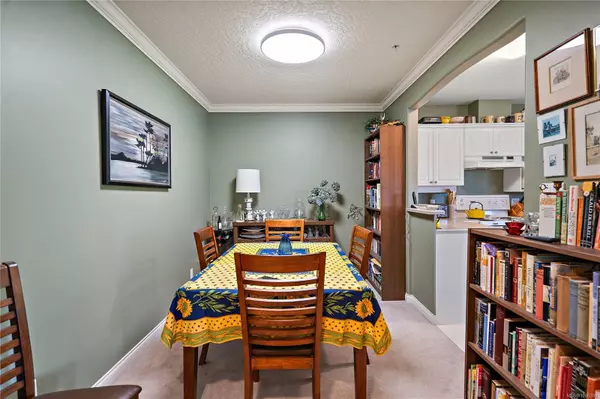 Victoria, BC V8V 4Z2,405 Quebec St #205