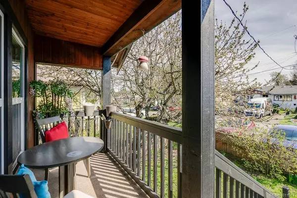 Saanich, BC V8Z 3V5,3222 Millgrove St