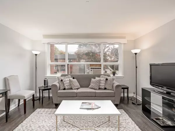 Burlington, ON L7R 1G4,2128 Harris CRES #10