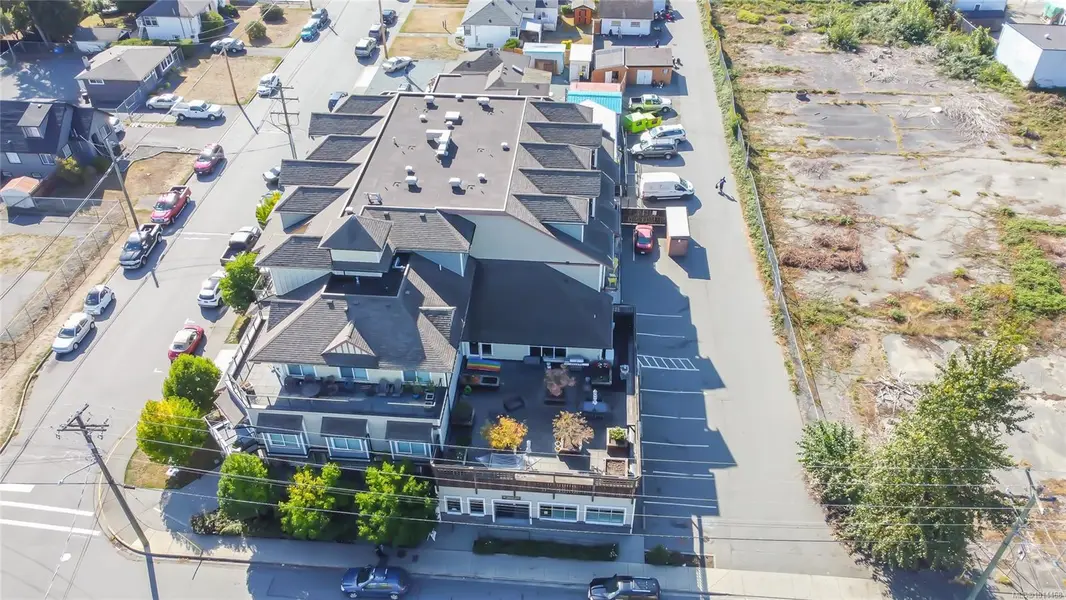 5822 Garden St #206, Duncan, BC V0L 3V9