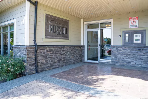 Duncan, BC V0L 3V9,5822 Garden St #206