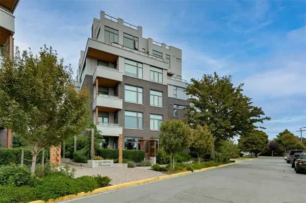 1216 Carlisle Ave #107, Esquimalt, BC V9A 0H5