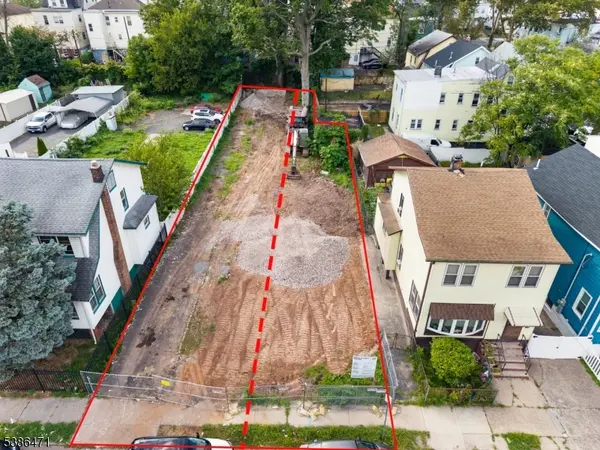 Newark City, NJ 07106,37 Grand Ave