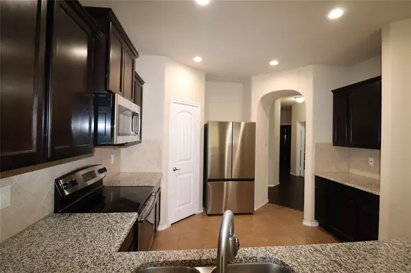 Fort Worth, TX 76052,14205 Bay Mare Way