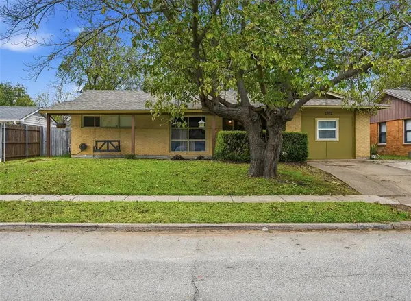 Grand Prairie, TX 75051,1702 Emerald Street