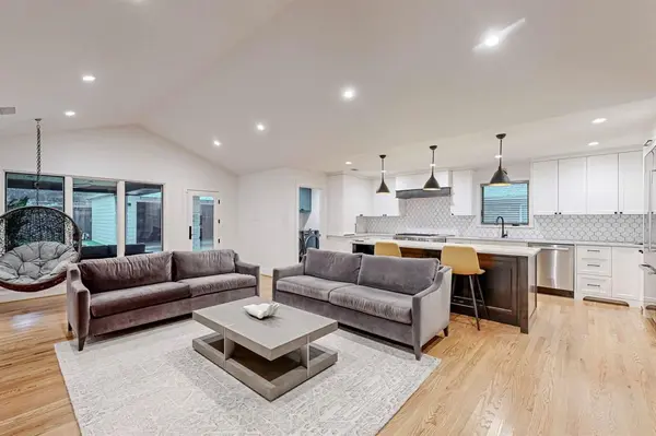 Dallas, TX 75214,4423 Springside Lane