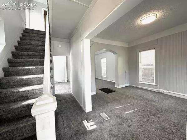 Pueblo, CO 81001,724 E 7th ST