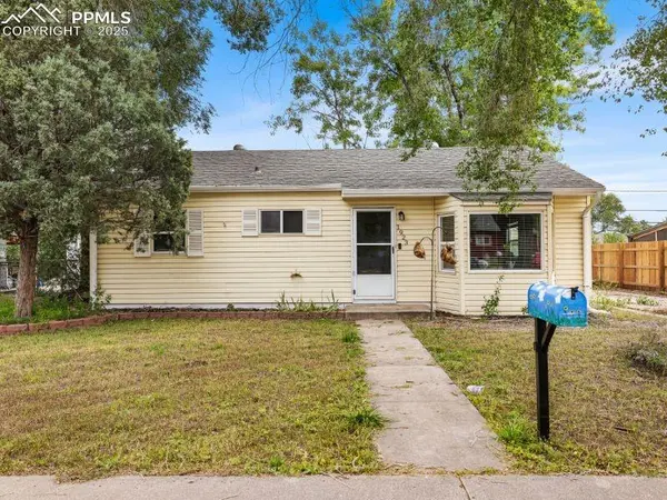 1923 S Sheridan AVE,  Colorado Springs,  CO 80905