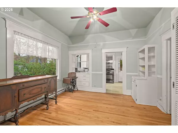 Forest Grove, OR 97116,1643 CEDAR ST