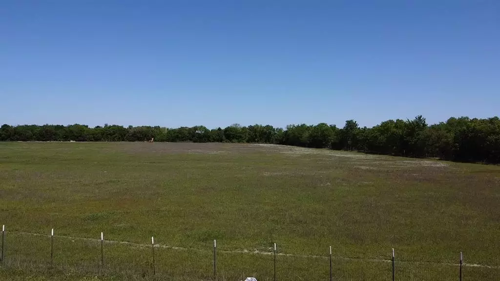 TBD 7.5 Acers St Hwy 56 W, Ector, TX 75439