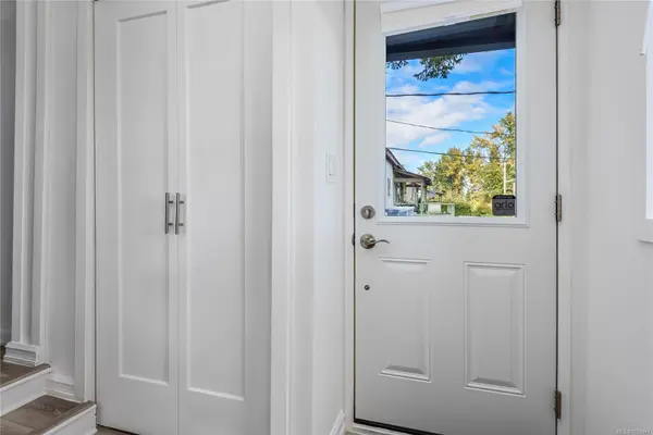 Union Bay, BC V0R 3B0,5429 Island Hwy