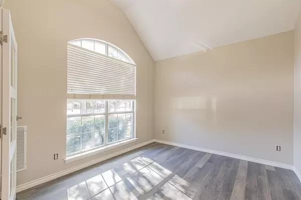 Lantana, TX 76226,1411 Golf Club Drive