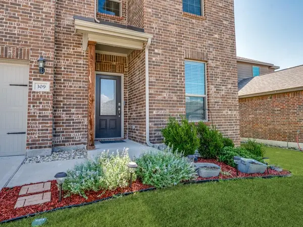 Princeton, TX 75407,309 Golden Sands Lane