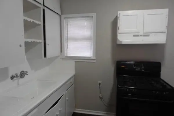 Dallas, TX 75217,8706 Cardella Avenue