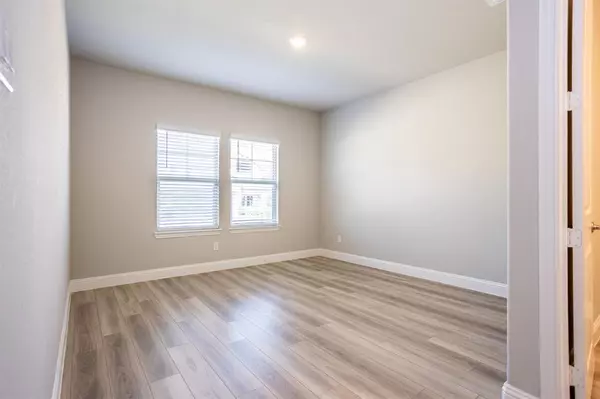 Corinth, TX 76210,2436 Yosemite Way