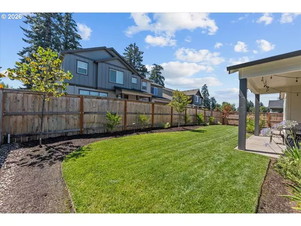 Canby, OR 97013,229 NE 17TH AVE