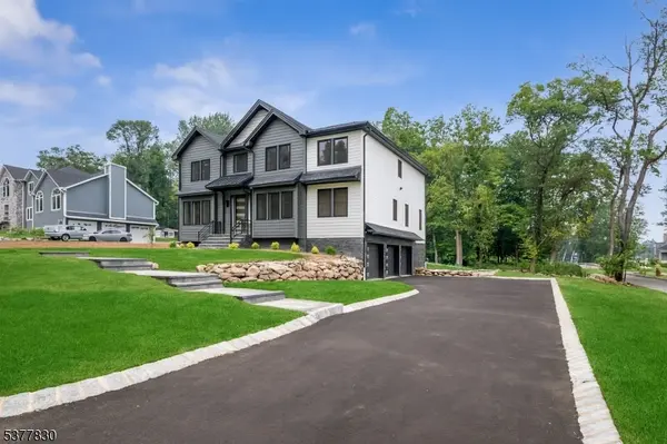 West Milford Twp., NJ 07480,11 Eagles Nest Ter