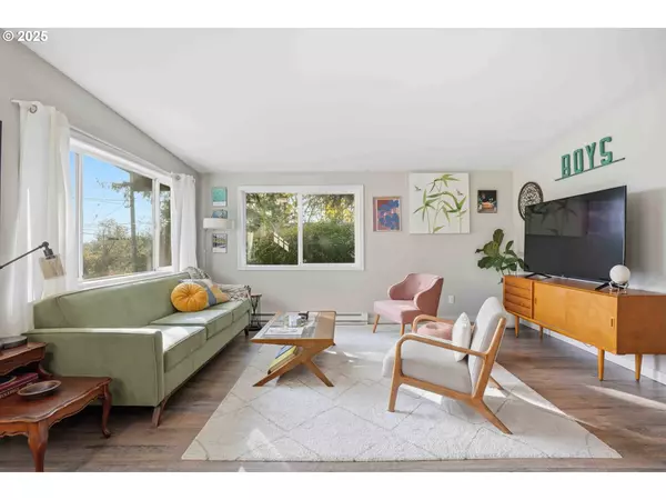 Portland, OR 97219,7323 SW 4TH AVE