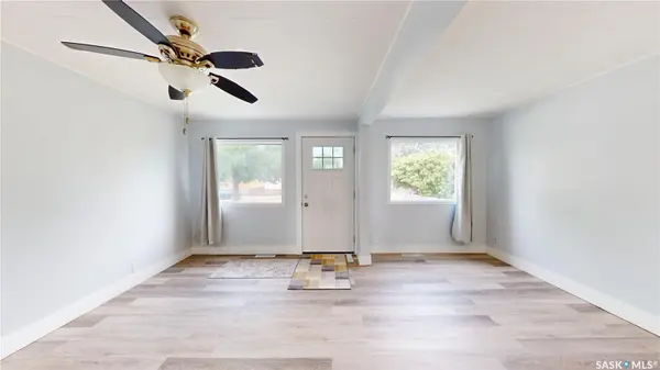 227 M AVENUE N, Saskatoon, SK S7L 2S2