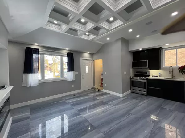 Toronto W05, ON M3K 1G8,53 Regent RD