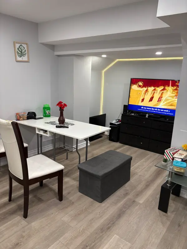 Brampton, ON L6P 3R7,31 Daden Oaks DR S