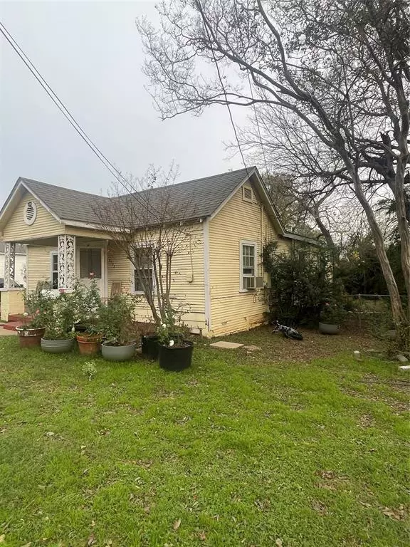 Haltom City, TX 76117,2524 Oakwood Terrace