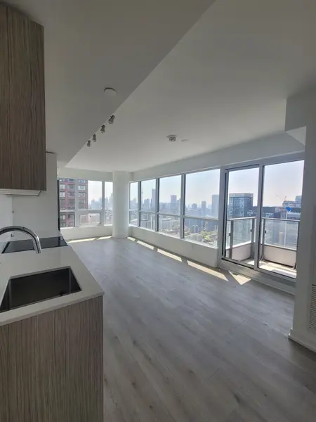 395 Bloor ST E #4602, Toronto C08, ON M4W 1H7