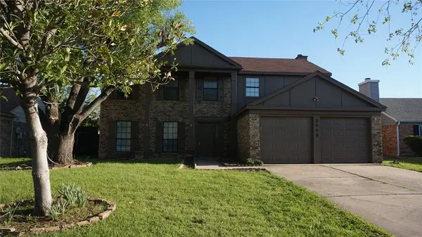 2609 Hamilton Drive, Grand Prairie, TX 75052