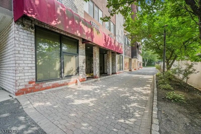 Hackensack City, NJ 07601,55 Clinton Pl #609