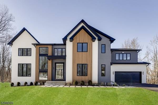 1 Juniper Pointe Trail, Green Brook Twp., NJ 08812