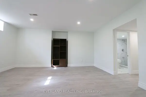 Toronto E11, ON M1X 2C3,4 Hepatica ST #Basment