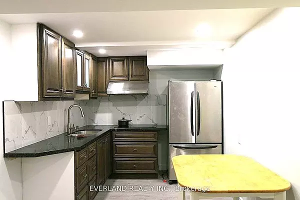 Toronto E11, ON M1X 2C3,4 Hepatica ST #Basment