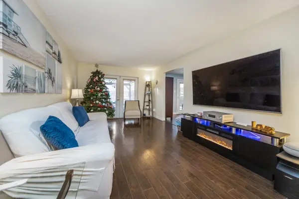 Brampton, ON L6S 3K4,50 Lacewood CRES