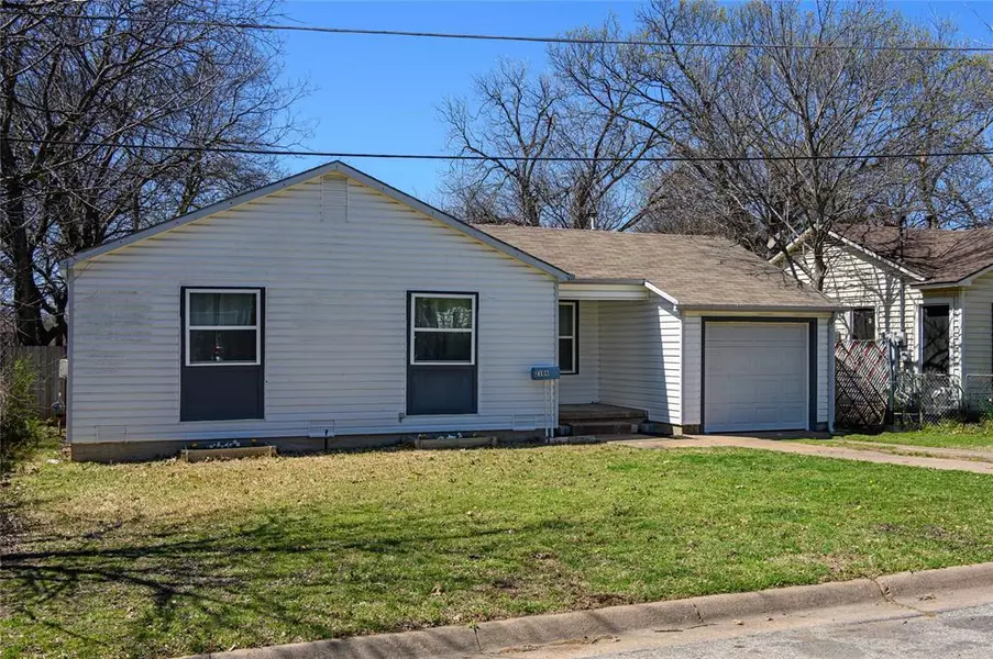 2106 N Alexander Street, Sherman, TX 75092