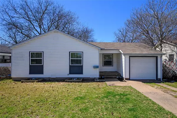 Sherman, TX 75092,2106 N Alexander Street