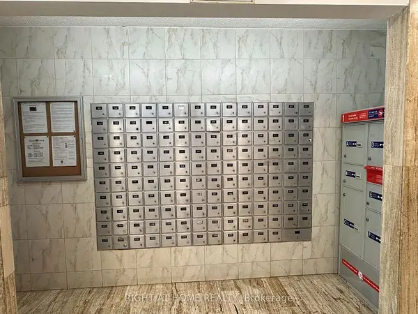 Toronto W05, ON M3N 2P3,335 Driftwood AVE #211