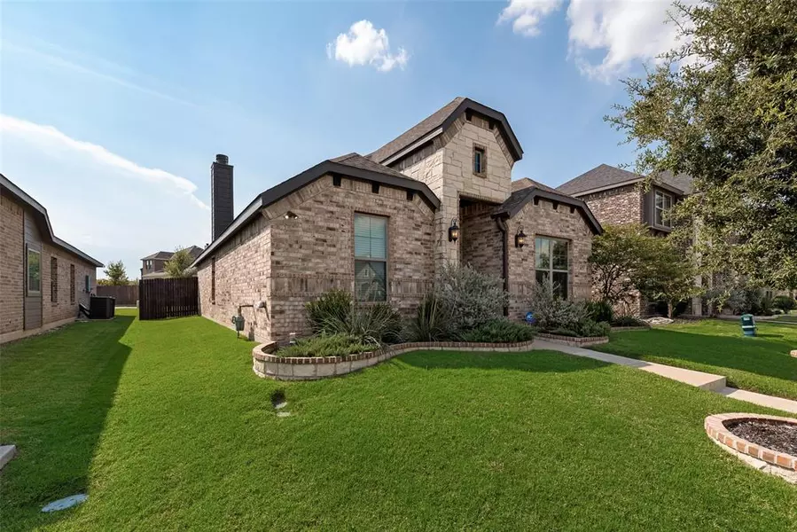 1673 Vista Way, Waxahachie, TX 75165