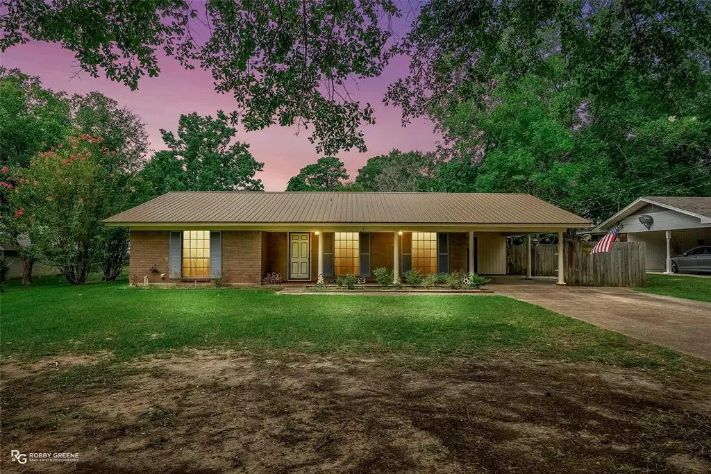 Minden, LA 71055,407 Fincher Road