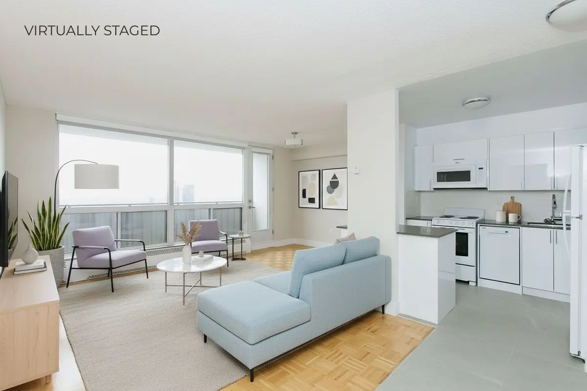 Toronto C01, ON M5S 2H8,666 Spadina AVE #2403