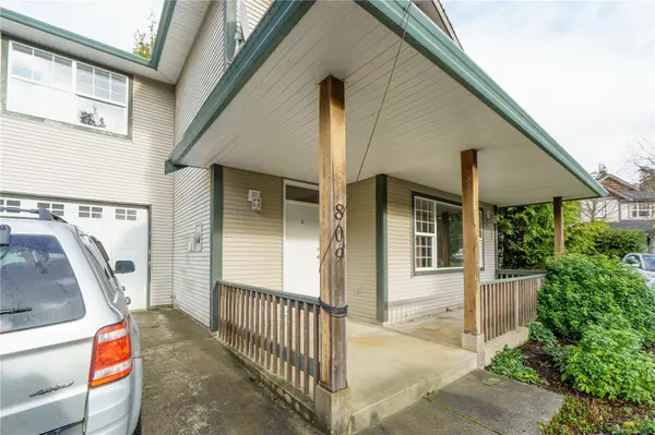 Tofino, BC V0R 2Z0,809 ocean park Dr