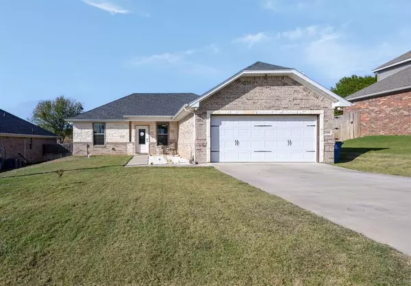 Granbury, TX 76048,2306 Creek Drive