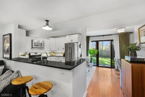 Green Brook Twp., NJ 08812,305 Top Ave