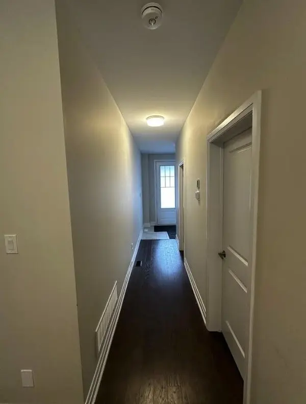 Springwater, ON L9X 2C8,26 Periwinkle RD