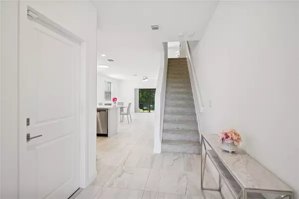 Deerfield Beach, FL 33441,180 SE 5th Ct