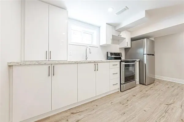 Hamilton, ON L8V 1H2,194 Crockett ST #Lower